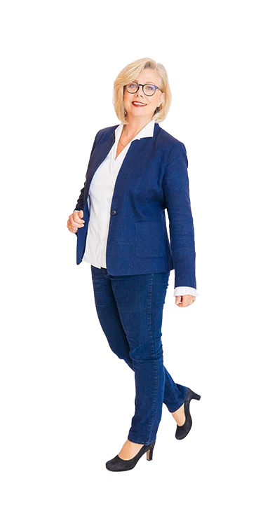 Dipl.-Kff. Britta Veser im Business Outfit
